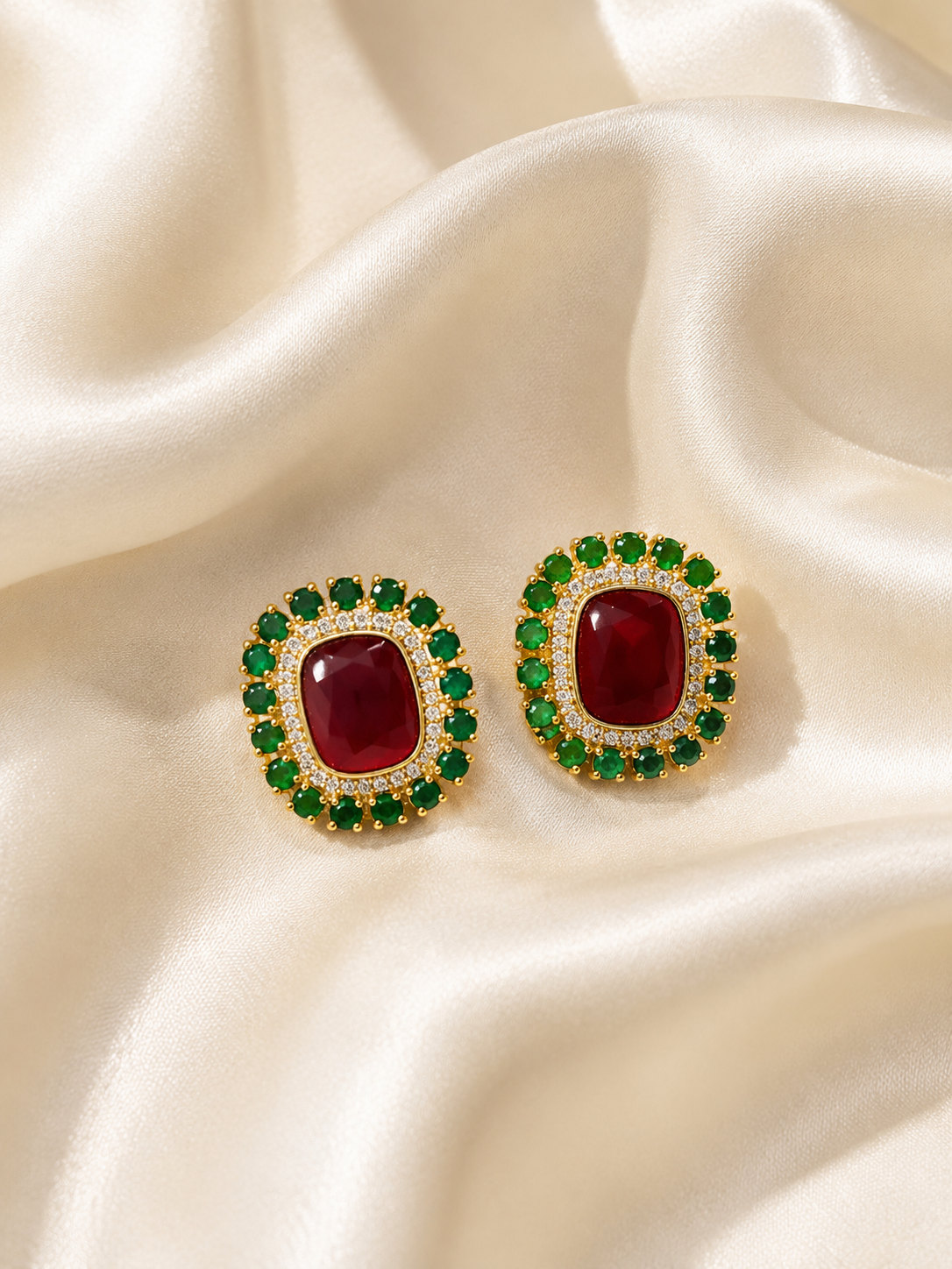 HANIA PREMIUM GOLD STUDS